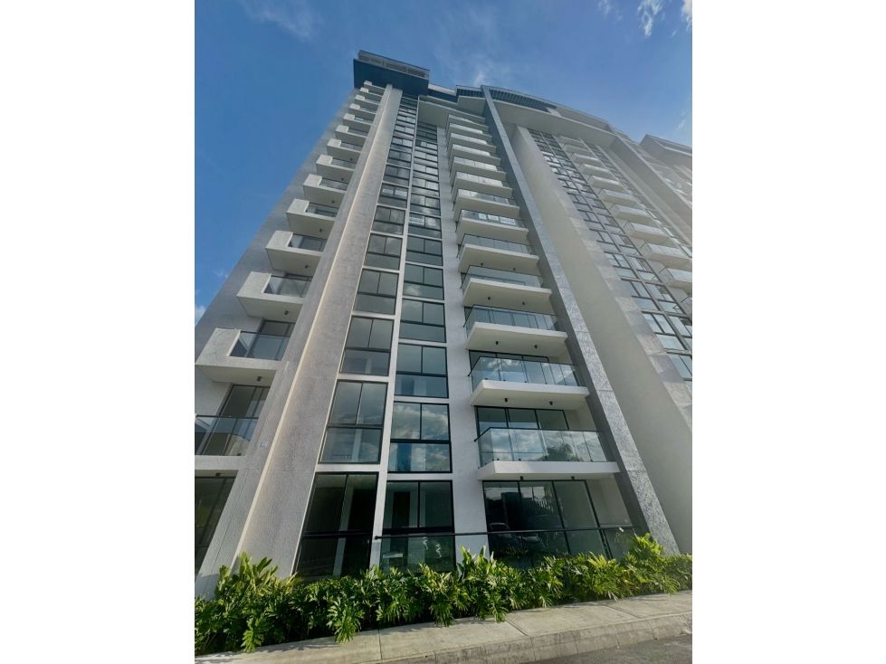 Apartamento en arriendo Risaralda Pereira Pereira 126 m2 Habitaciones 3 Baños 3 Garajes 2 Precio $5500000