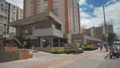 Apartamento en arriendo Cundinamarca Bogotá El Dorado 70 m2 Habitaciones 3 Baños 2 Garajes 1 Precio $3000000