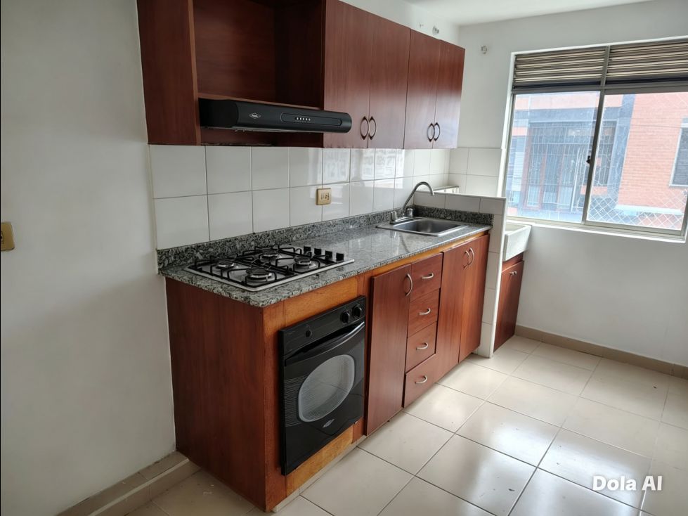 Apartamento en arriendo Antioquia Medellín Loma De Los Bernal 70 m2 Habitaciones 3 Baños 2 Garajes 1 Precio $3100000