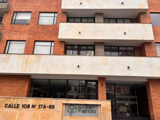 Apartaestudio en venta Cundinamarca Bogotá San Patricio 147 m2 Habitaciones 4 Baños 3 Garajes 2 Precio $1000000000