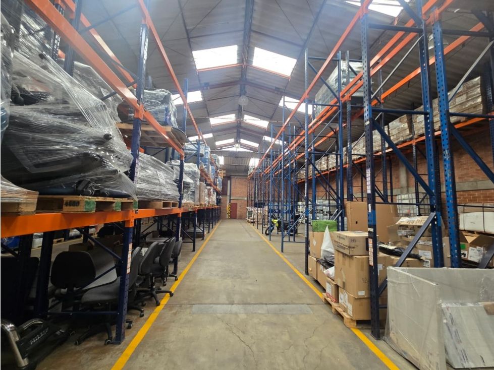 Bodega en arriendo Cundinamarca Bogotá Los Monjes 1064 m2 Habitaciones 0 Baños 6 Garajes 5 Precio $46547000