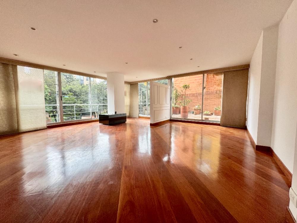 Apartamento en venta Cundinamarca Bogotá Molinos Norte 138 m2 Habitaciones 3 Baños 3 Garajes 2 Precio $1290000000