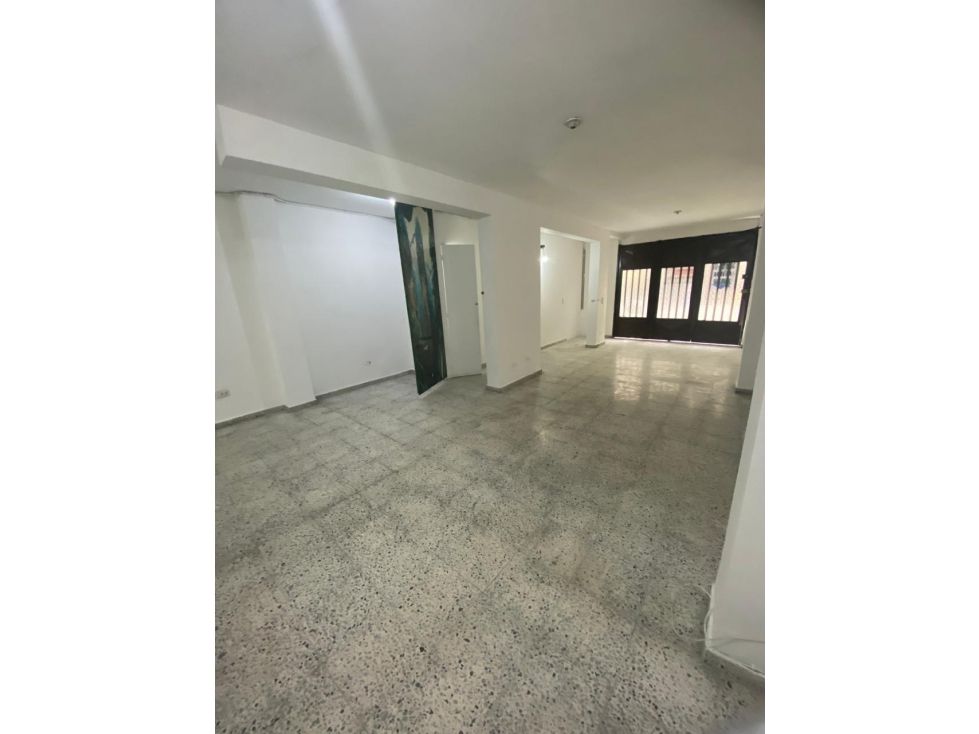Local en arriendo Antioquia Medellín Cerro Nutibara 72 m2 Habitaciones 0 Baños 2 Garajes 0 Precio $2900000