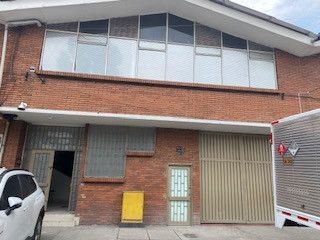 Bodega en venta Cundinamarca Bogotá La Isabela 477 m2 Habitaciones 0 Baños 1 Garajes 0 Precio $2200000000