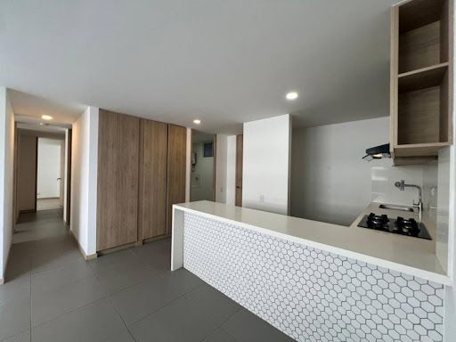 Apartamento en arriendo Antioquia Medellín Shellmar 85 m2 Habitaciones 3 Baños 2 Garajes 1 Precio $3700000