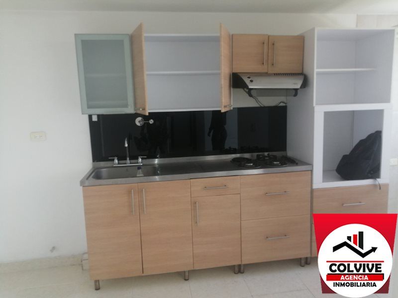 Apartamento en arriendo Antioquia Envigado Zona Centro 65 m2 Habitaciones 3 Baños 2 Garajes 0 Precio $2200000