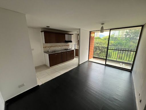 Apartamento en arriendo Antioquia Medellín La Hondonada 65 m2 Habitaciones 2 Baños 2 Garajes 1 Precio $2100000