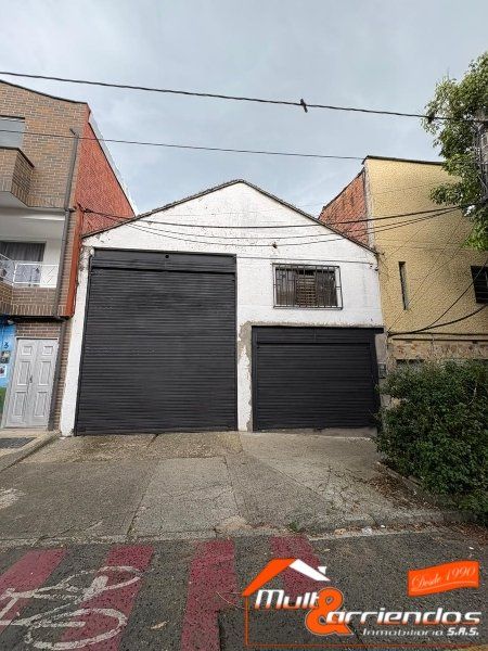 Bodega en arriendo Antioquia Envigado Bucarest 300 m2 Habitaciones 0 Baños 0 Garajes 0 Precio $11500000