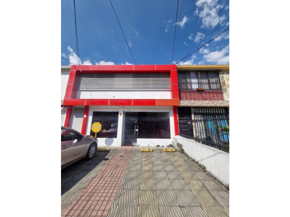 Casa en venta Valle Del Cauca Cali San Vicente 320 m2 Habitaciones 8 Baños 5 Garajes 2 Precio $895000000