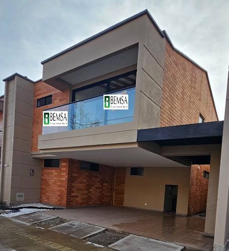 Casa en arriendo Antioquia Rionegro Ub Pietra Santa Et Iv 170 m2 Habitaciones 4 Baños 4 Garajes 2 Precio $6000000