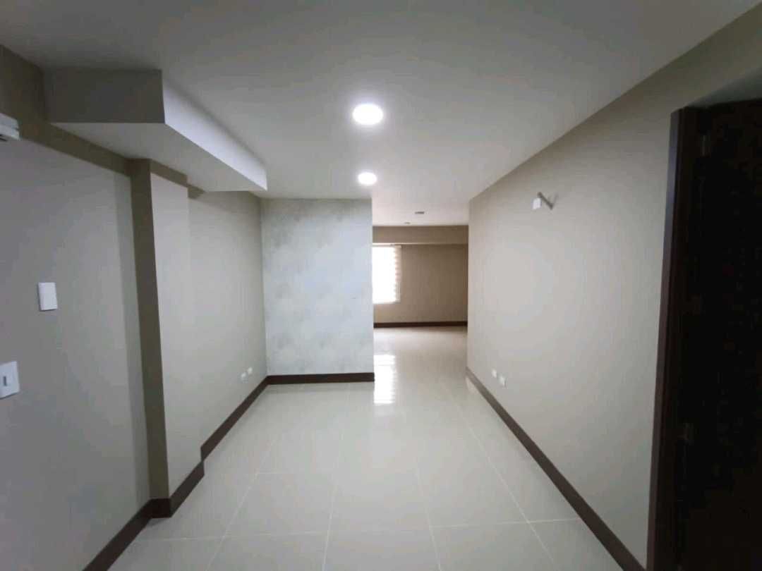 Apartaestudio en venta Valle Del Cauca Cali Arboledas 45 m2 Habitaciones 1 Baños 2 Garajes 1 Precio $298000000