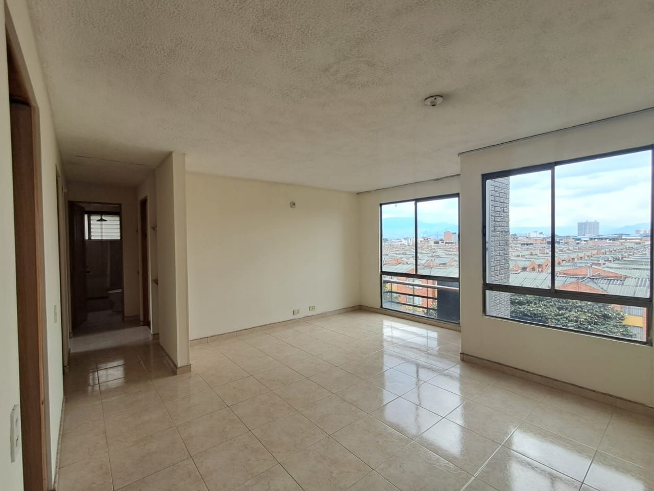 Apartamento en arriendo Cundinamarca Bogotá Hipodromo De Techo Et Ii 65 m2 Habitaciones 3 Baños 1 Garajes 0 Precio $2000000