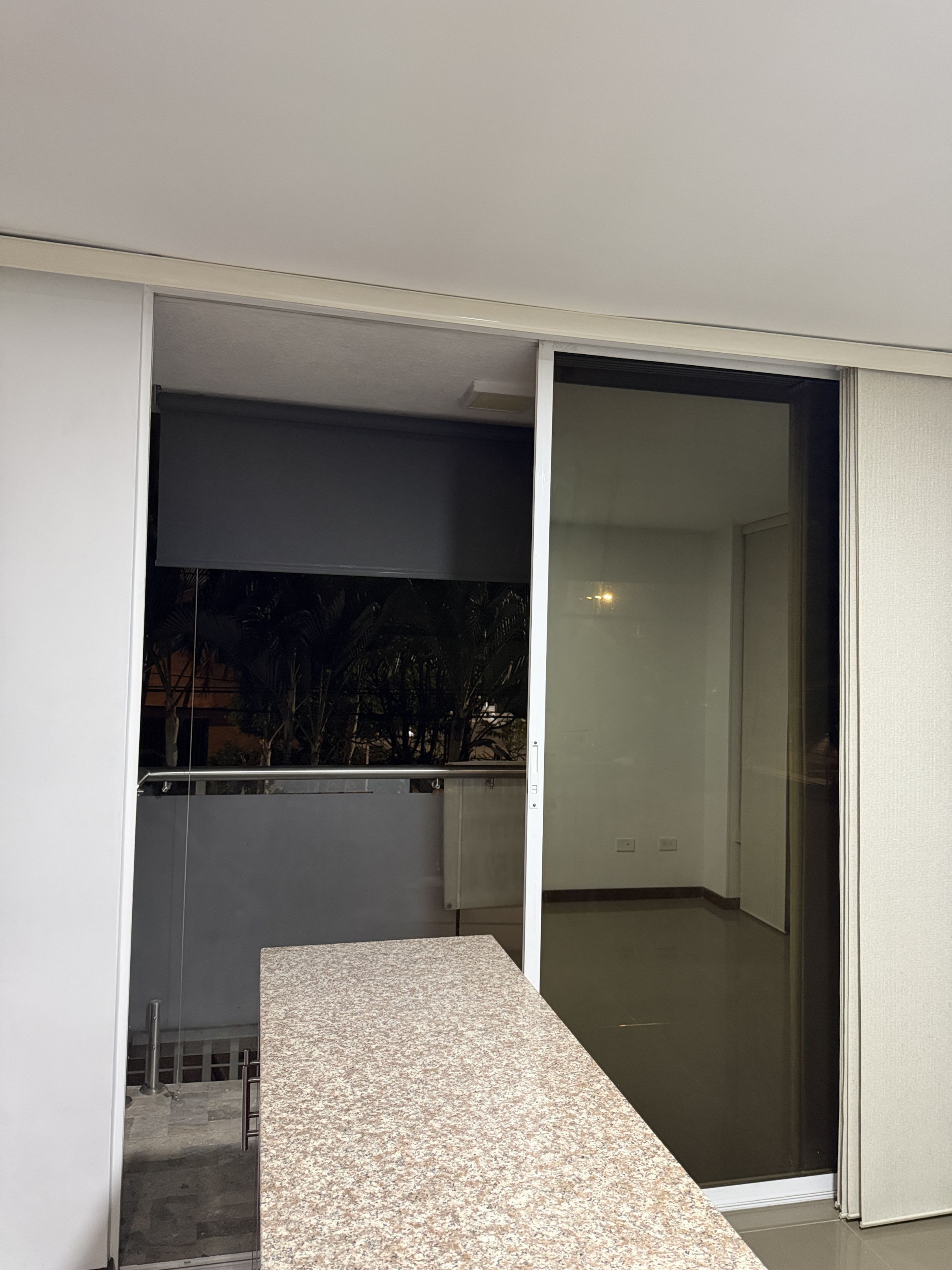 Apartaestudio en arriendo Valle Del Cauca Cali El Ingenio 60 m2 Habitaciones 2 Baños 1 Garajes 1 Precio $1400000