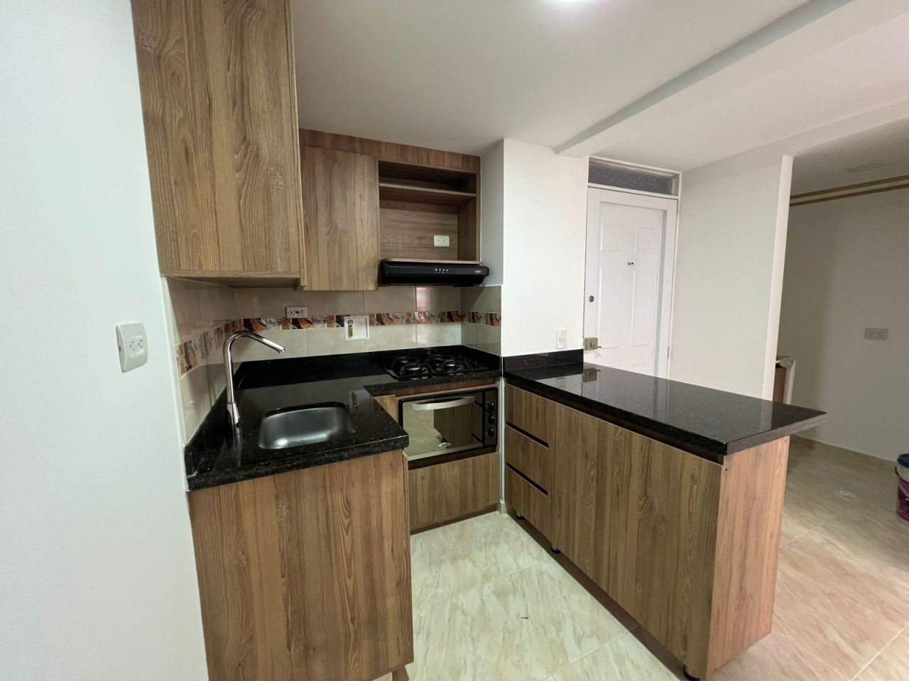 Apartamento en arriendo Antioquia Medellín Urbanizacion Manesa 48 m2 Habitaciones 2 Baños 1 Garajes 0 Precio $1600000