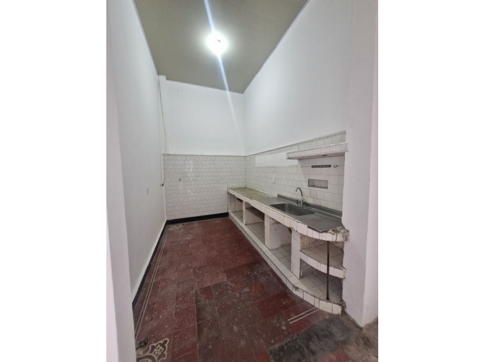 Casa en venta Valle Del Cauca Cali San Pedro 288 m2 Habitaciones 3 Baños 2 Garajes 0 Precio $670000000