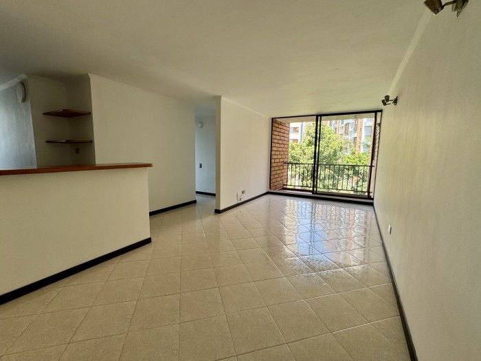 Apartamento en arriendo Antioquia Medellín La Gloria 70 m2 Habitaciones 2 Baños 2 Garajes 1 Precio $2950000