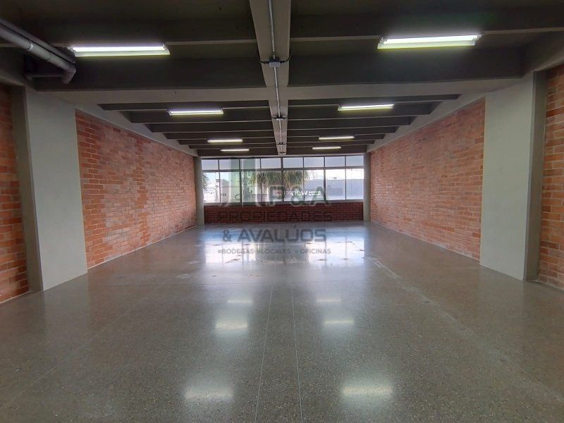 Local en arriendo Antioquia Medellín Noel 128 m2 Habitaciones 0 Baños 2 Garajes 0 Precio $10546000