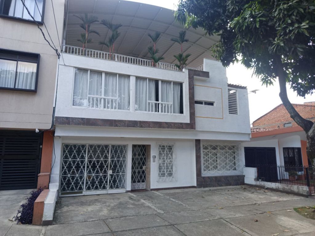 Apartamento en arriendo Valle Del Cauca Cali Prados Del Norte 58 m2 Habitaciones 2 Baños 1 Garajes 0 Precio $2200000
