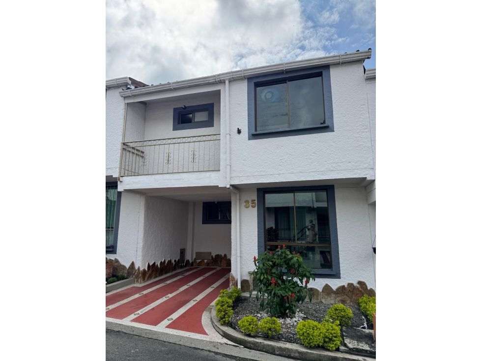 Casa en arriendo Quindío Armenia Armenia 100 m2 Habitaciones 3 Baños 3 Garajes 1 Precio $2200000