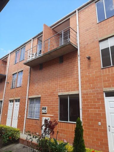 Casa en venta Cundinamarca Madrid Alcaparro 59 m2 Habitaciones 2 Baños 3 Garajes 0 Precio $240000000
