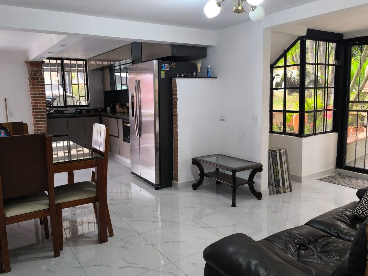 Casa en venta Antioquia Bello Ub Serramonte 110 m2 Habitaciones 4 Baños 5 Garajes 6 Precio $520000000
