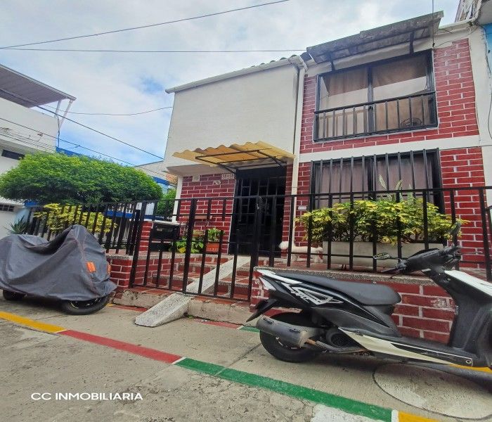 Casa en venta Valle Del Cauca Cali Torres De Confandi 90 m2 Habitaciones 3 Baños 1 Garajes 0 Precio $280000000