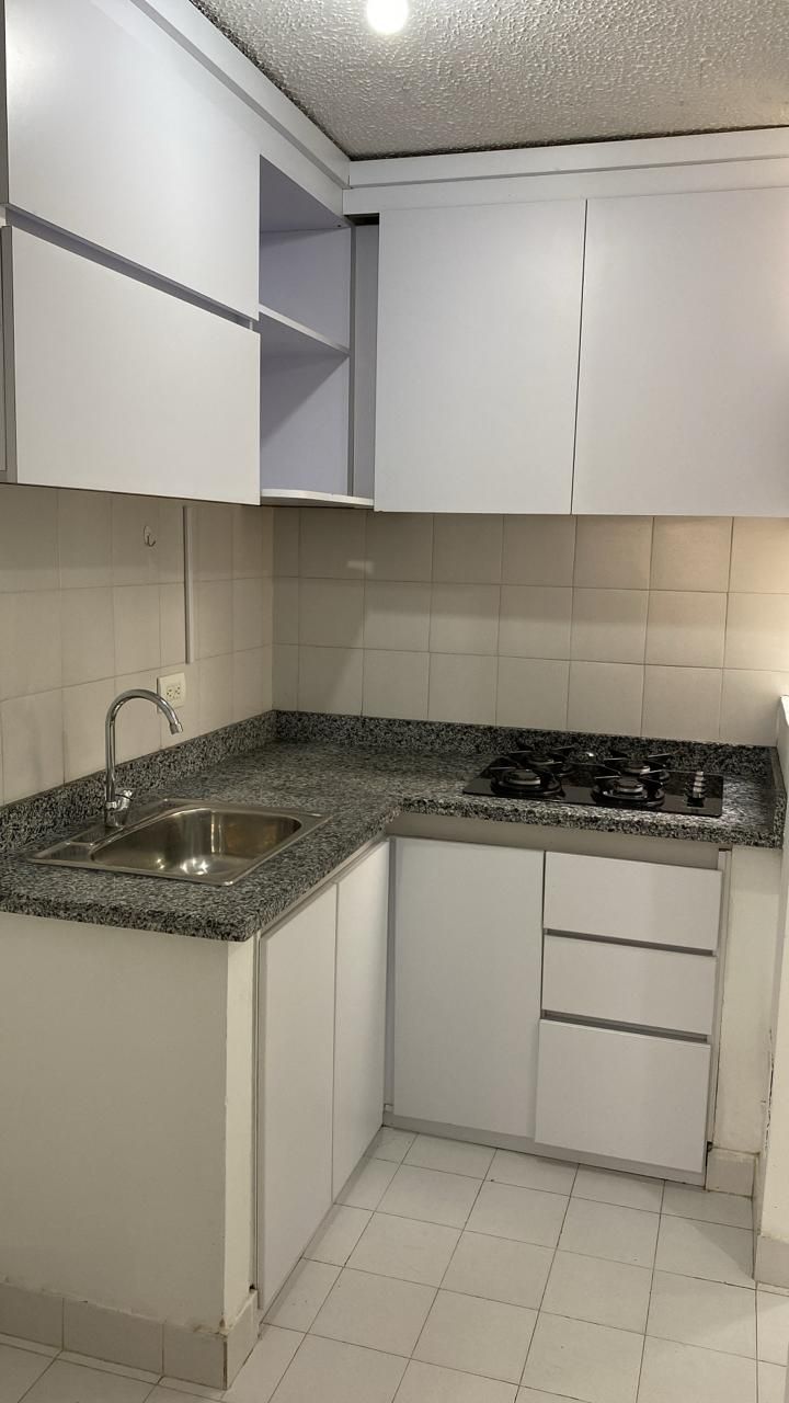 Apartamento en venta Cundinamarca Bogotá Rodesia 46 m2 Habitaciones 3 Baños 2 Garajes 0 Precio $210000000