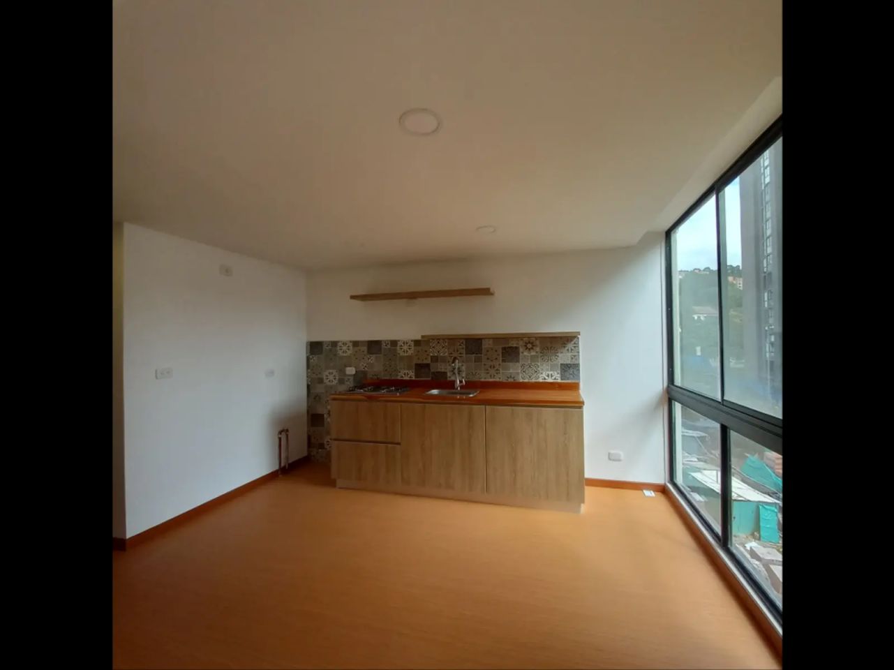 Apartamento en venta Cundinamarca Bogotá El Plan 32 m2 Habitaciones 1 Baños 1 Garajes 1 Precio $210000000
