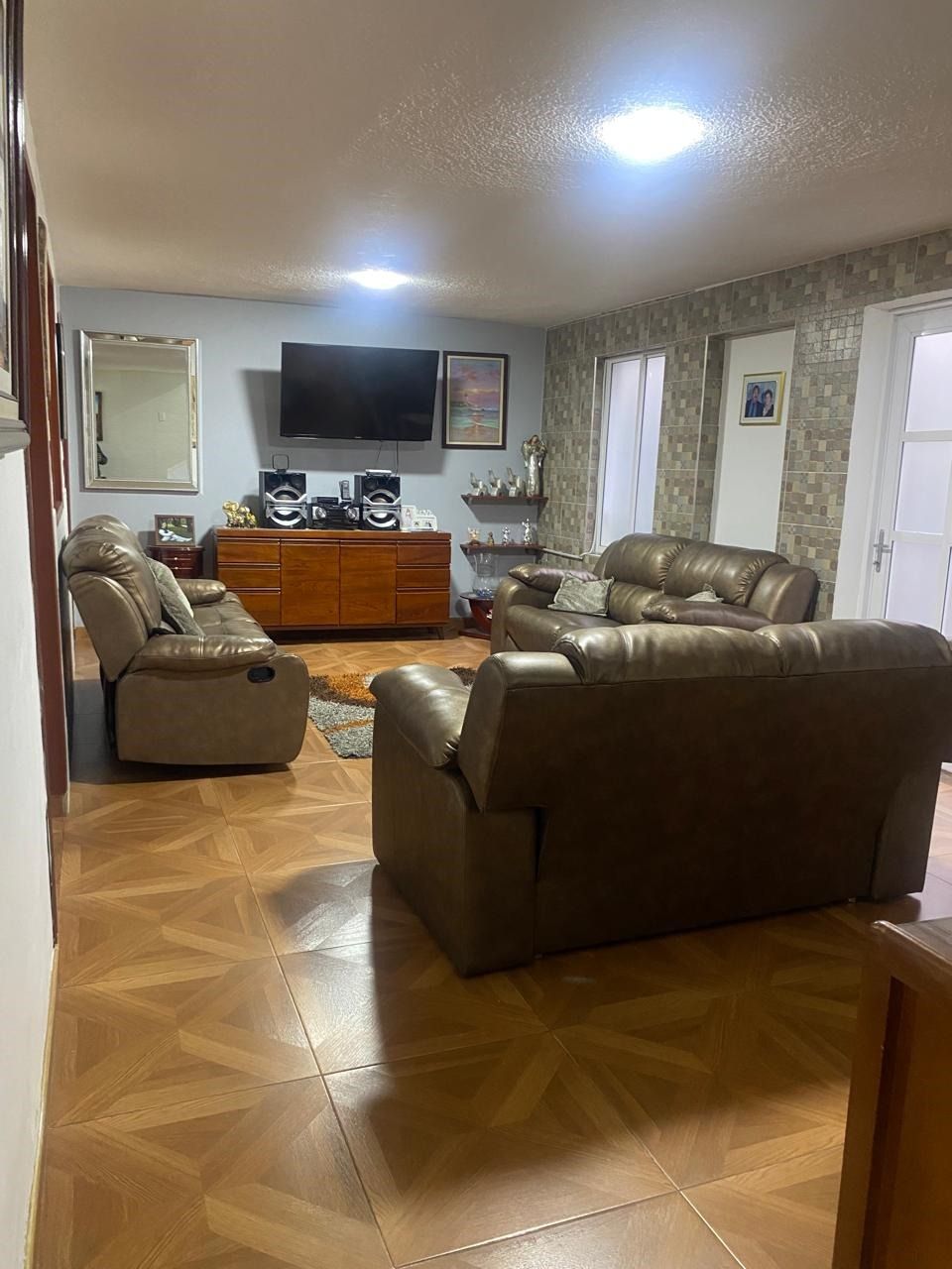 Casa en venta Cundinamarca Bogotá Ciudad Jardín Sur 300 m2 Habitaciones 6 Baños 4 Garajes 0 Precio $640000000