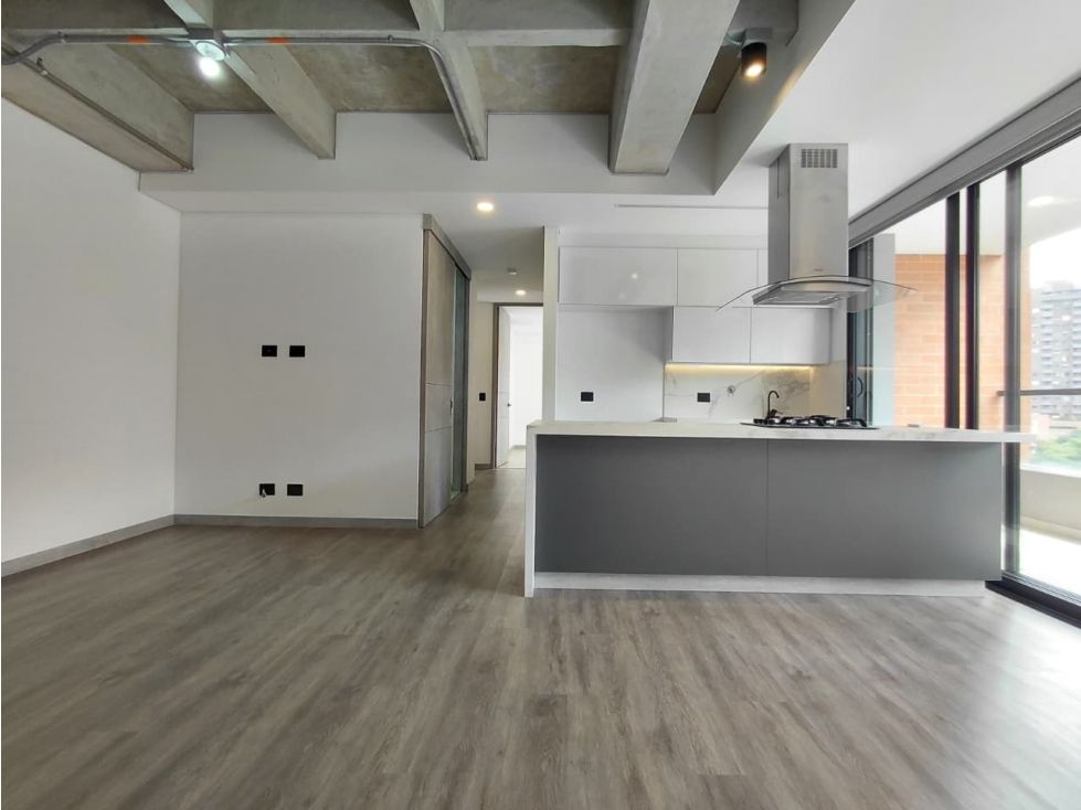 Apartamento en arriendo Antioquia Envigado El Esmeraldal 86 m2 Habitaciones 2 Baños 3 Garajes 2 Precio $5500000