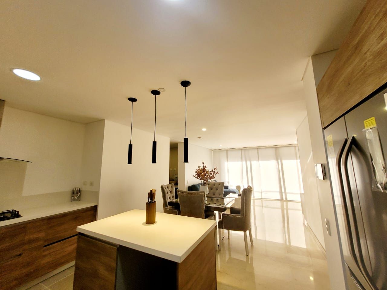 Apartamento en venta Antioquia Medellín Miravalle 125 m2 Habitaciones 3 Baños 4 Garajes 2 Precio $1200000000