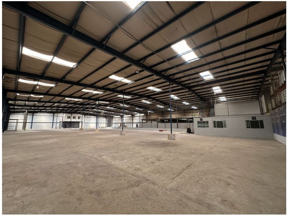 Bodega en arriendo Cundinamarca Bogotá Ciudad Quirigua 2227 m2 Habitaciones 0 Baños 0 Garajes 5 Precio $50000000