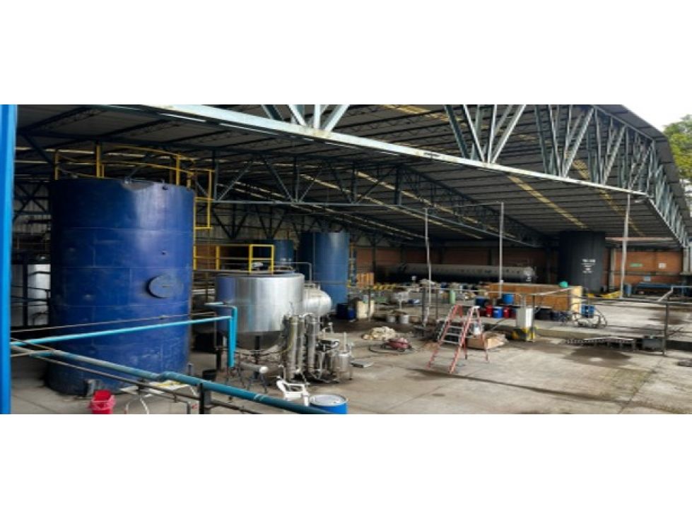 Bodega en venta Cundinamarca Bogotá Boston 2400 m2 Habitaciones 0 Baños 10 Garajes 2 Precio $17600000000
