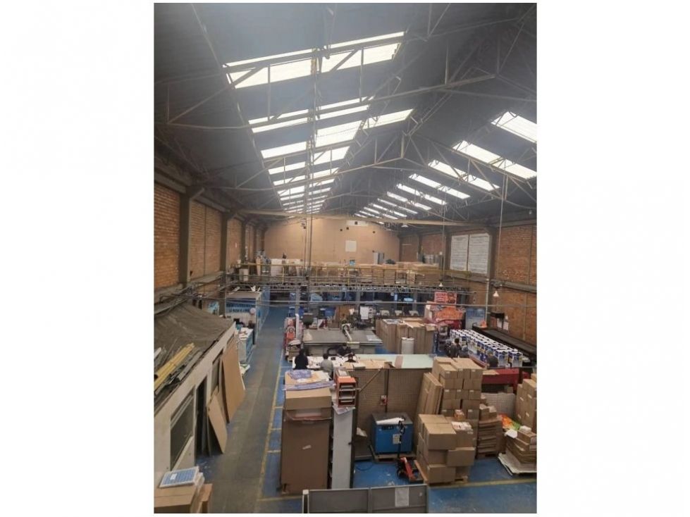 Bodega en arriendo Cundinamarca Bogotá Ricaurte 4400 m2 Habitaciones 0 Baños 5 Garajes 0 Precio $80000000