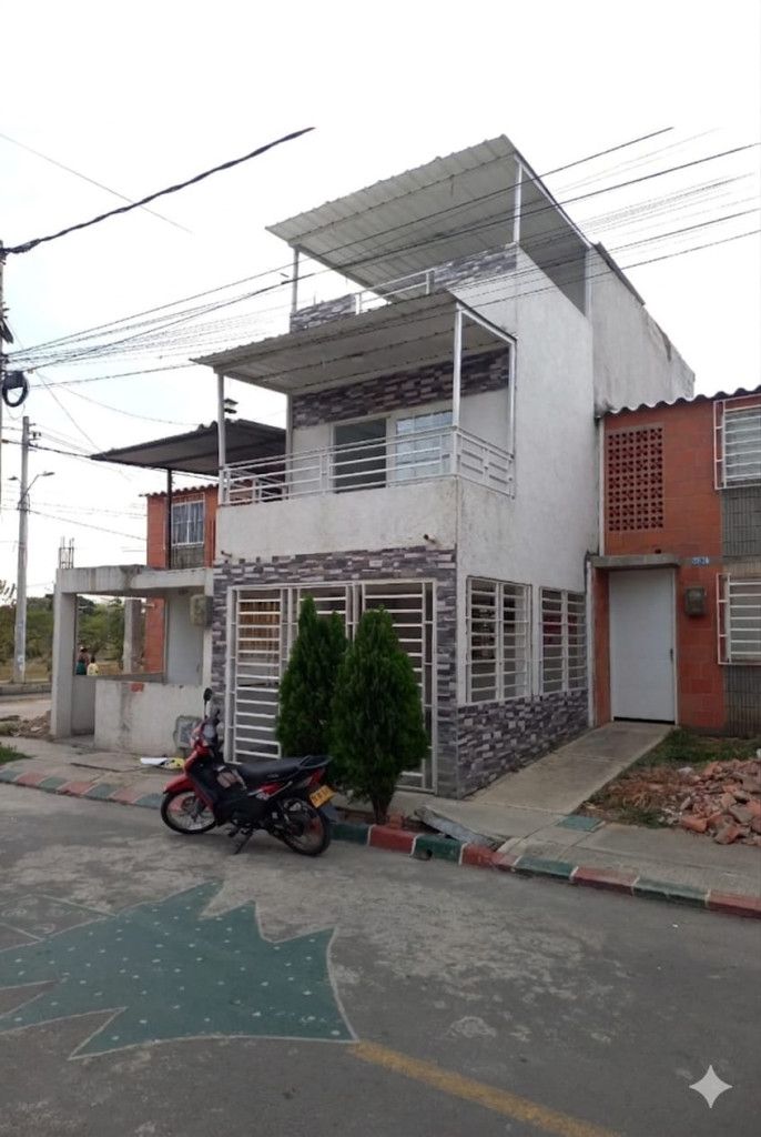 Casa en venta Valle Del Cauca Jamundí Cd Las Flores 90 m2 Habitaciones 3 Baños 3 Garajes 1 Precio $180000000