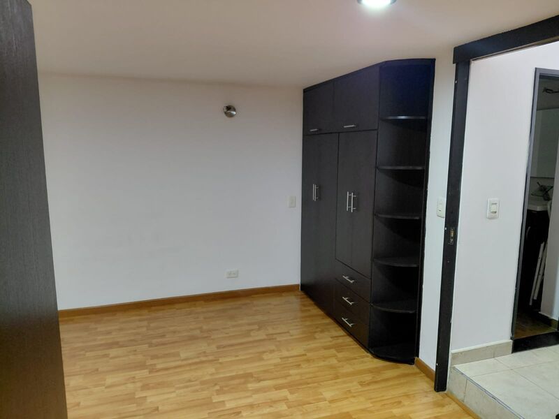 Apartaestudio en arriendo Cundinamarca Bogotá Bella Suiza 48 m2 Habitaciones 1 Baños 2 Garajes 0 Precio $2200000