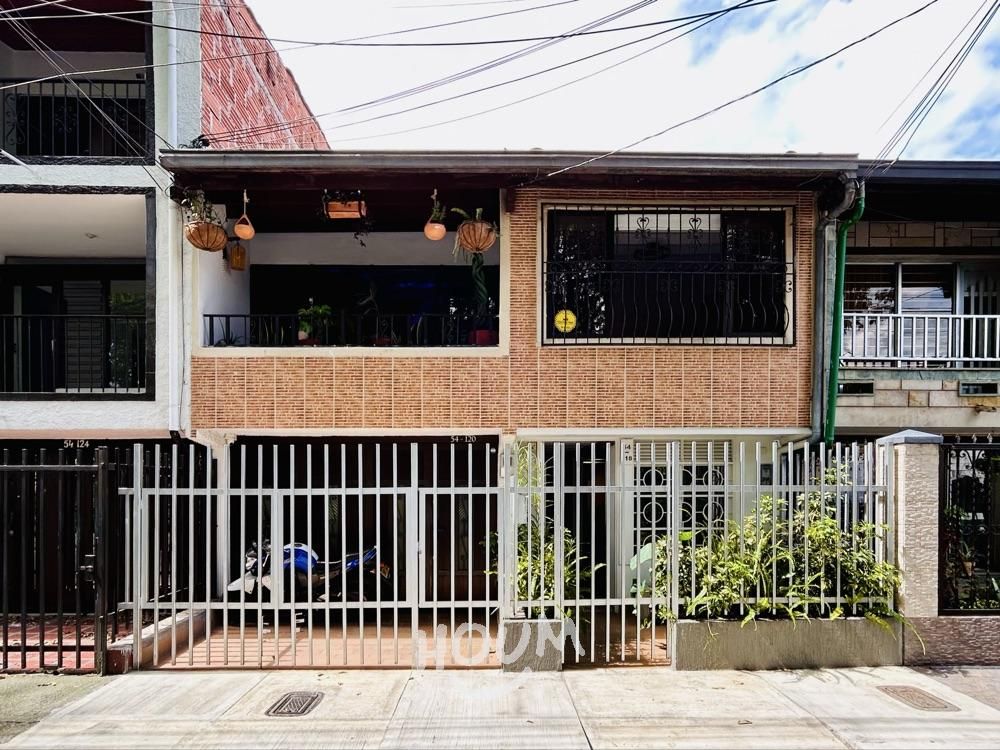 Casa en arriendo Antioquia Medellín Campo Amor 90 m2 Habitaciones 2 Baños 1 Garajes 1 Precio $5000000