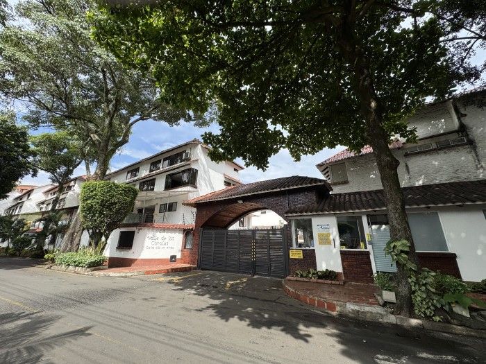 Casa en venta Valle Del Cauca Cali Nueva Tequendama 280 m2 Habitaciones 5 Baños 5 Garajes 2 Precio $895000000