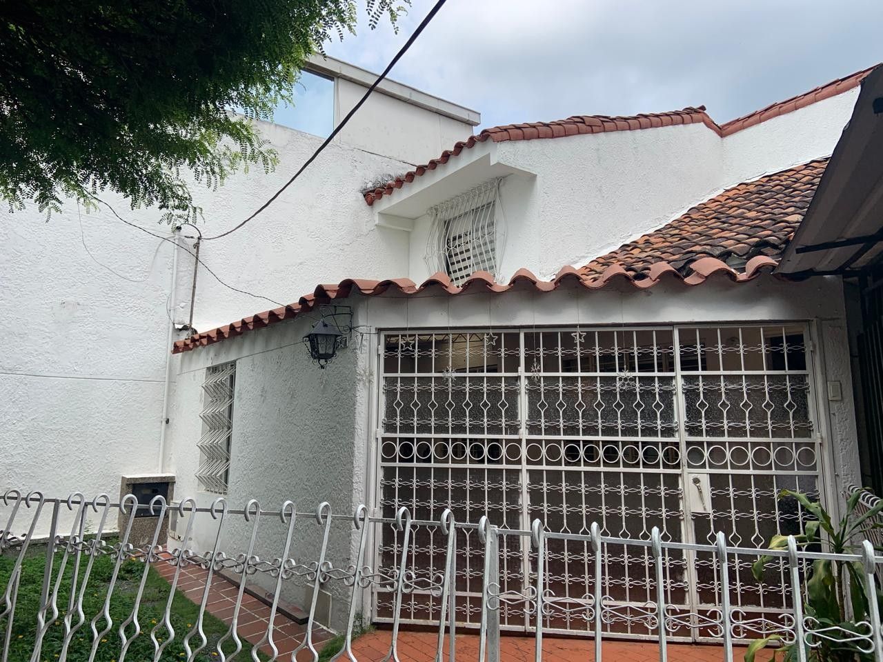 Casa en venta Valle Del Cauca Cali Tequendama 135 m2 Habitaciones 4 Baños 2 Garajes 2 Precio $540000000