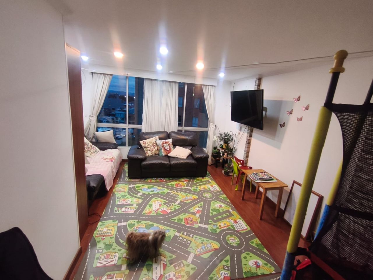 Apartamento en venta Cundinamarca Bogotá El Vervenal 68 m2 Habitaciones 3 Baños 2 Garajes 1 Precio $375000000