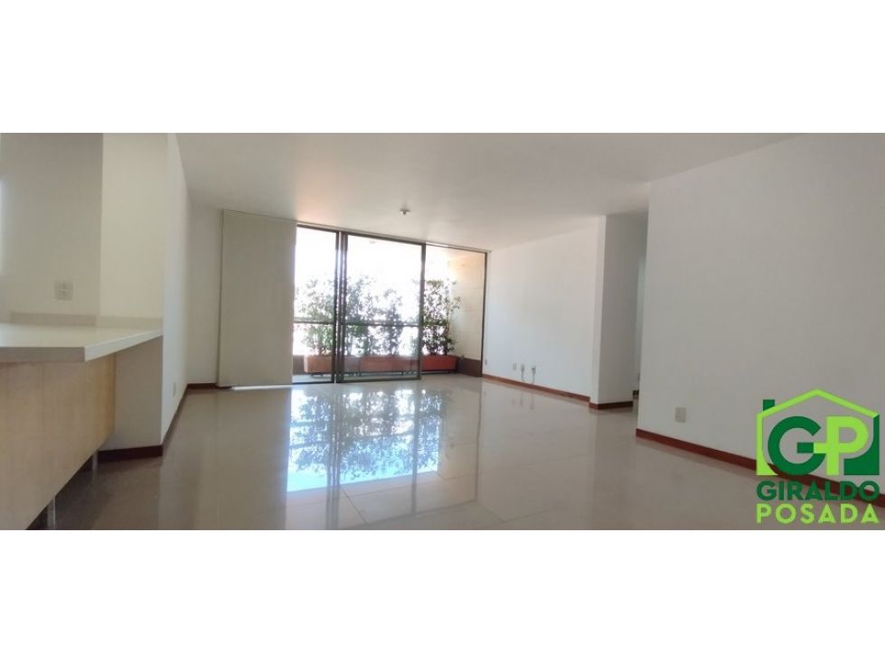 Apartamento en arriendo Antioquia Envigado Primavera 110 m2 Habitaciones 3 Baños 3 Garajes 2 Precio $4700000