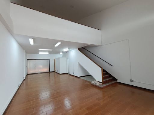 Local en arriendo Antioquia Itagüí La Esmeralda 150 m2 Habitaciones 0 Baños 1 Garajes 1 Precio $8200000