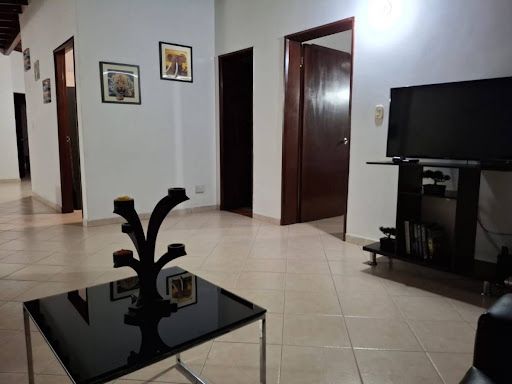 Apartamento en arriendo Antioquia Medellín Simon Bolivar 180 m2 Habitaciones 4 Baños 2 Garajes 1 Precio $3500000
