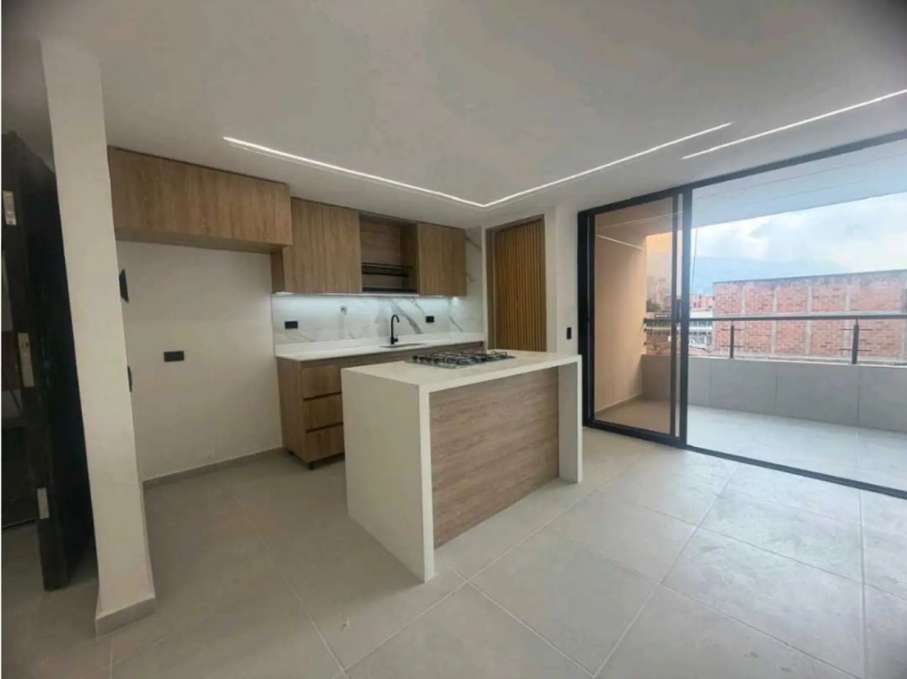 Apartamento en venta Antioquia Medellín La America 100 m2 Habitaciones 3 Baños 2 Garajes 1 Precio $450000000