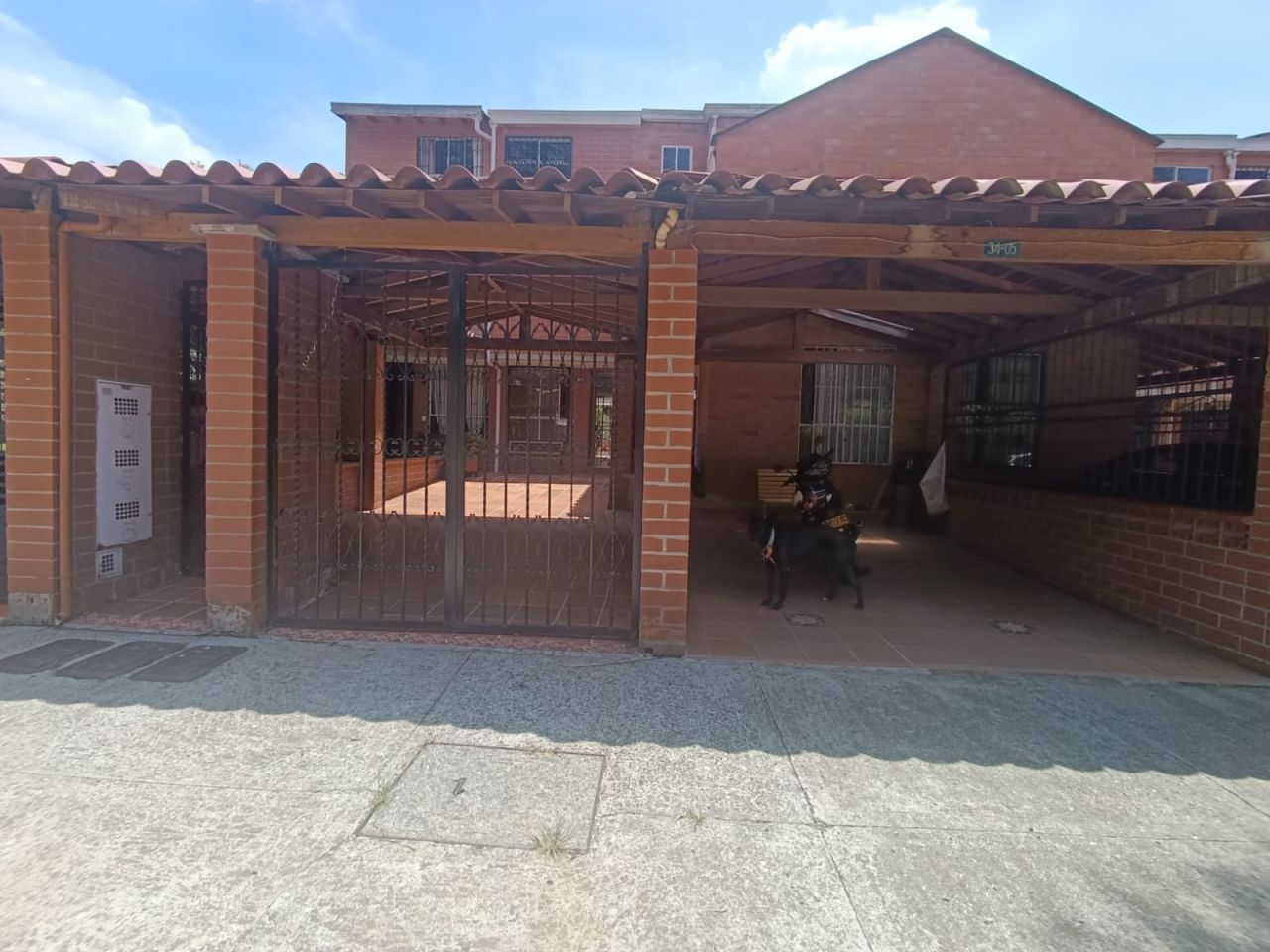 Casa en arriendo Antioquia Itagüí Ditaires 145 m2 Habitaciones 4 Baños 3 Garajes 1 Precio $3100000