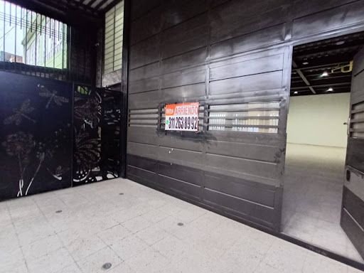 Bodega en arriendo Cundinamarca Bogotá Olaya 155 m2 Habitaciones 0 Baños 2 Garajes 0 Precio $6999999