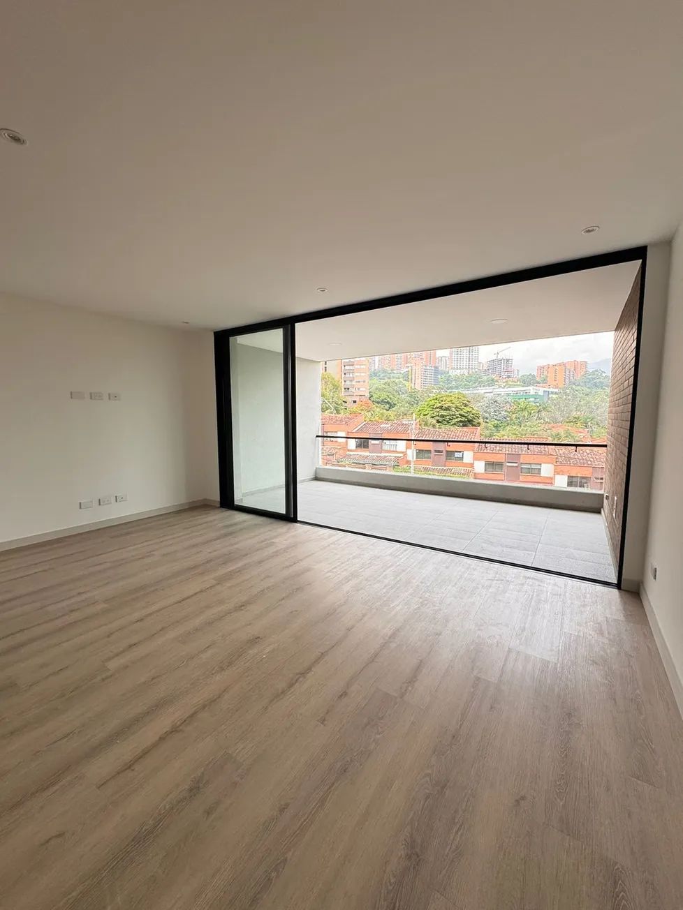 Apartamento en venta Antioquia Envigado La Inmaculada 128 m2 Habitaciones 3 Baños 4 Garajes 2 Precio $742000000