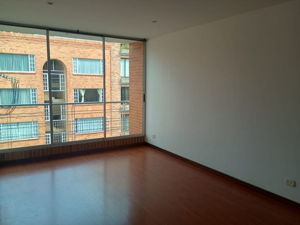 Apartamento en arriendo Cundinamarca Bogotá Cedro Salazar 67 m2 Habitaciones 2 Baños 2 Garajes 1 Precio $2880000