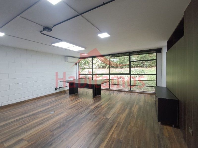 Oficina en arriendo Antioquia Medellín Cerro Nutibara 45 m2 Habitaciones 0 Baños 1 Garajes 1 Precio $3500000