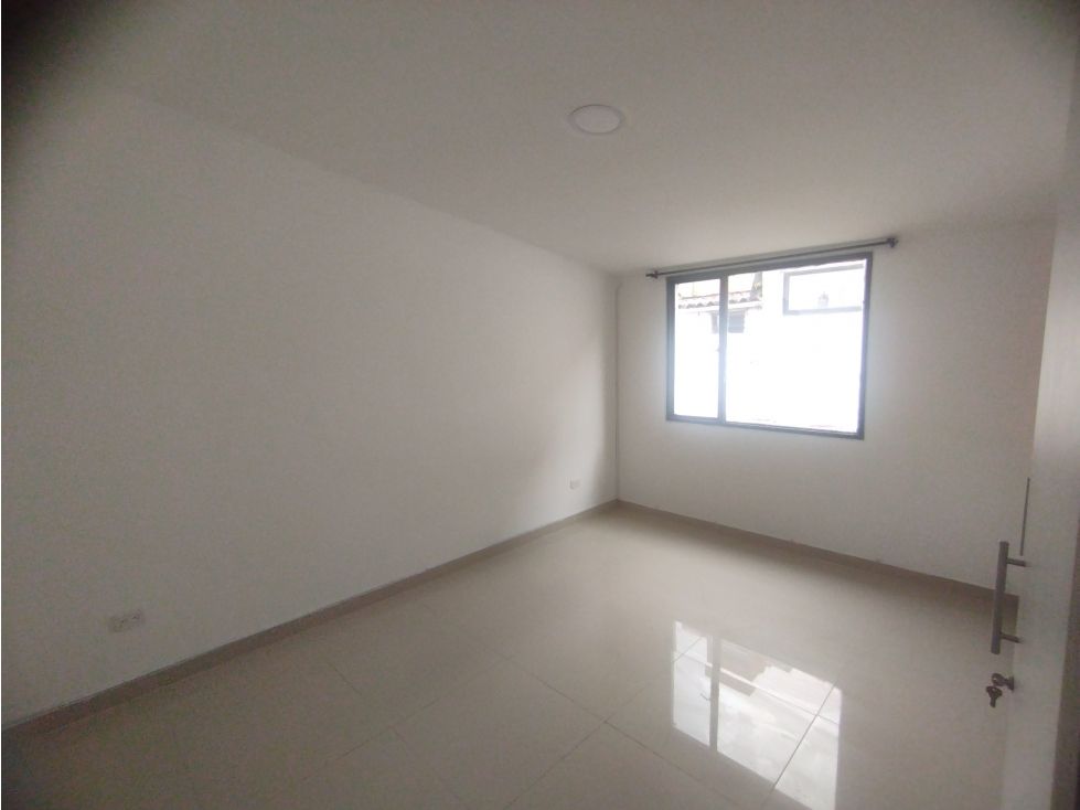 Casa en arriendo Caldas Manizales Los Laureles 144 m2 Habitaciones 4 Baños 3 Garajes 1 Precio $3300000